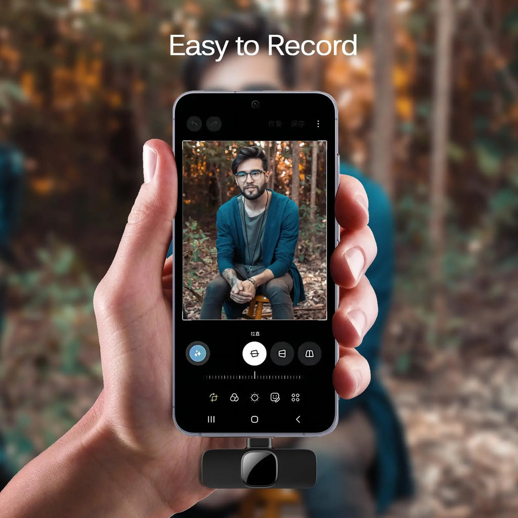 Elevate Your Audio Experience with Our Wireless Lapel Microphone - Perfect for iPhone & Android, Ideal for Streaming, Vlogging, and Interviews!